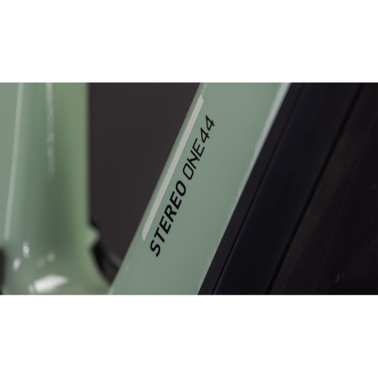 Cube Stereo Hybrid ONE44 HPC Race 800