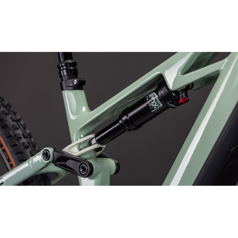 Cube Stereo Hybrid ONE44 HPC Race 800