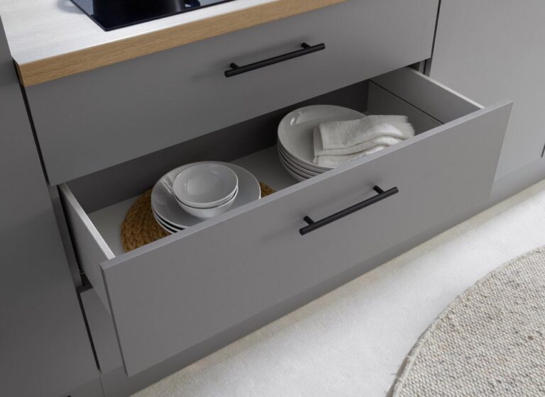 KOCHSTATION Küchenzeile KS-Malfi, Breite 320cm, wahlweise mit E-Geräten, Arbeitsplatte 38mm Stärke