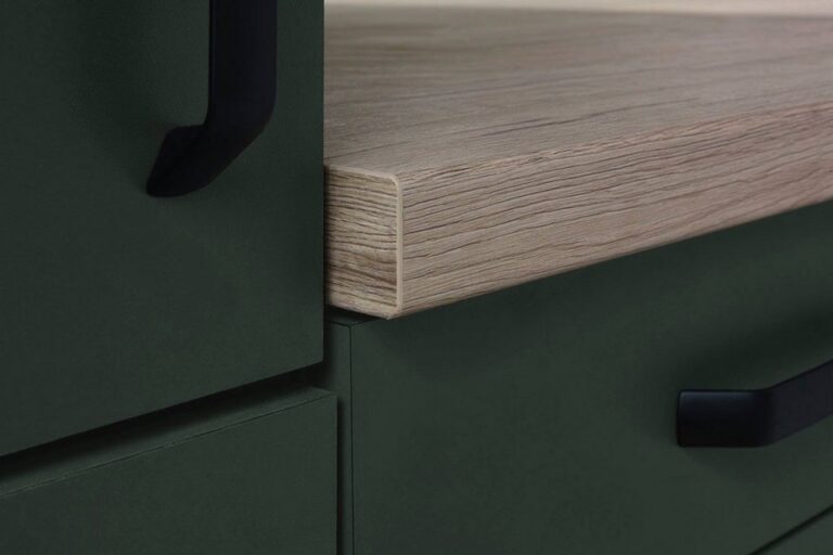 wiho Küchen Winkelküche "Simi", mit verstellbaren Füßen, wahlweise mit E-Geräten, Soft-Close-Funktion in Schubkästen & Auszügen, Stellbreite 285/175 cm
